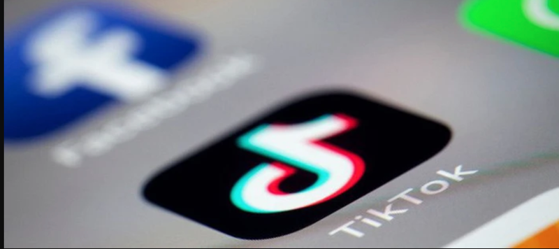 Mỹ muốn Apple và Google "phong sát" TikTok vì cho rằng đây là ứng dụng "sói đội lốt cừu"